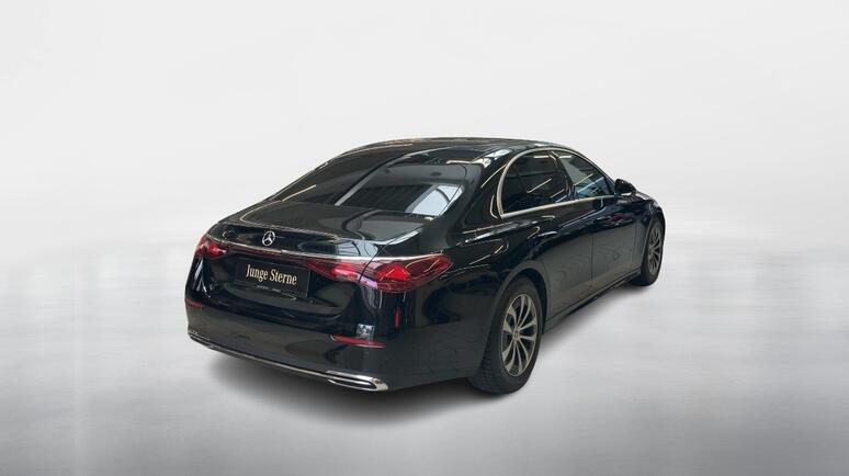Mercedes-Benz - E 200 d Limousine