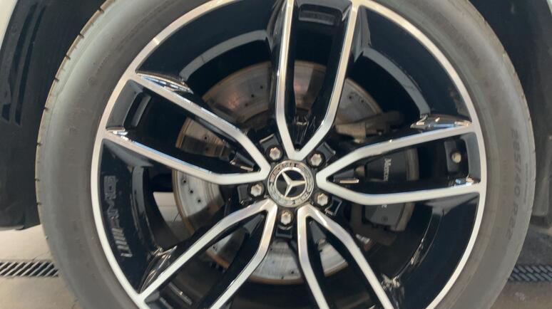 Mercedes-Benz - GLE 450 d 4MATIC
