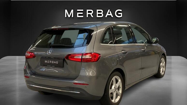 Mercedes-Benz - B 180