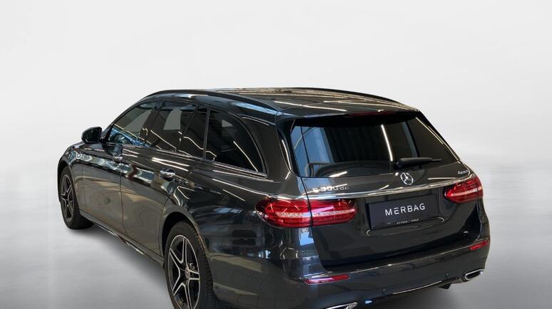Mercedes-Benz - E 300 de 4MATIC T-Modell Austria Edition
