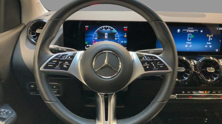 Mercedes-Benz - B 180 d