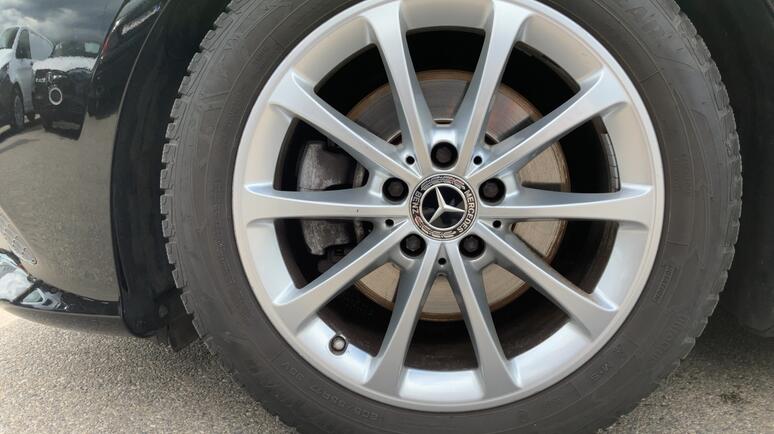 Mercedes-Benz - CLA 180 d Shooting Brake