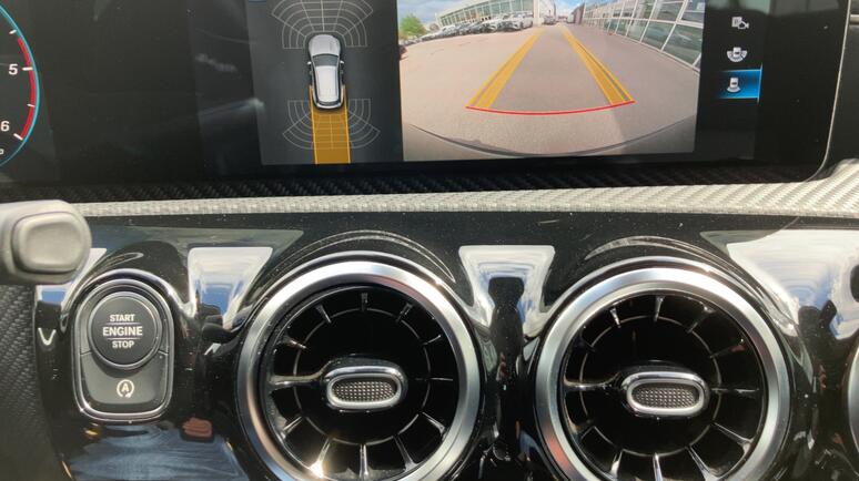 Mercedes-Benz - CLA 180 d Shooting Brake