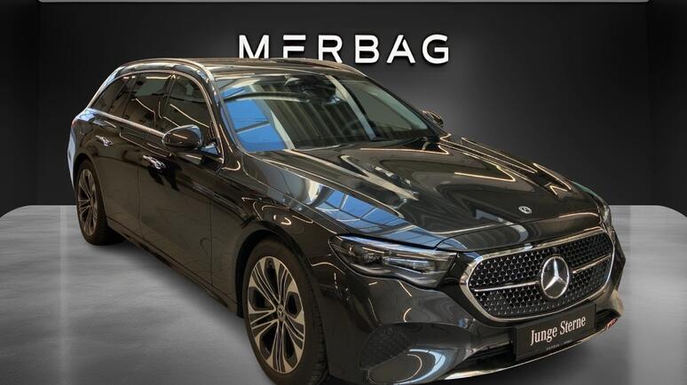 Mercedes-Benz - E 300 de 4MATIC T-Modell mit EQ Hybrid Technologie