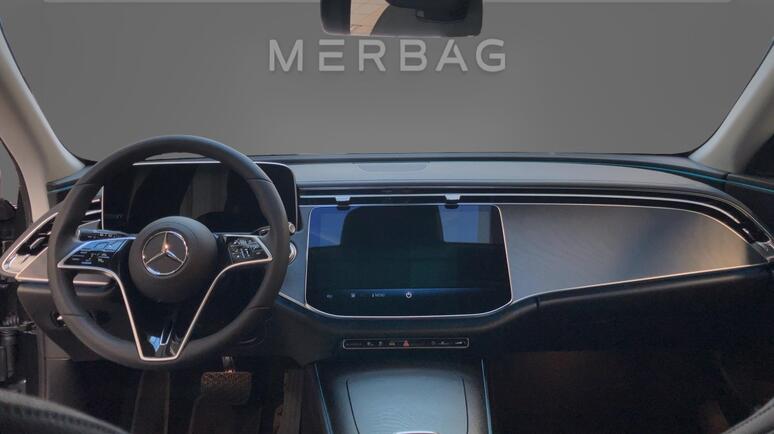 Mercedes-Benz - E 300 de 4MATIC T-Modell mit EQ Hybrid Technologie