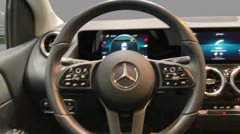 Mercedes-Benz - B 180 d