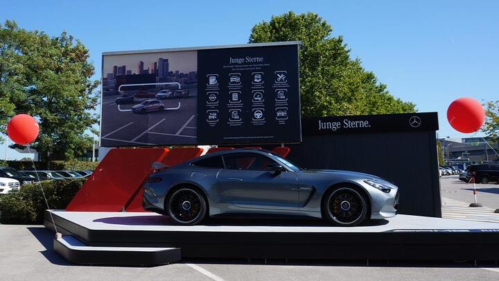 Die AMG Junge Sterne Stage am Merbag-Standort Donaustadt