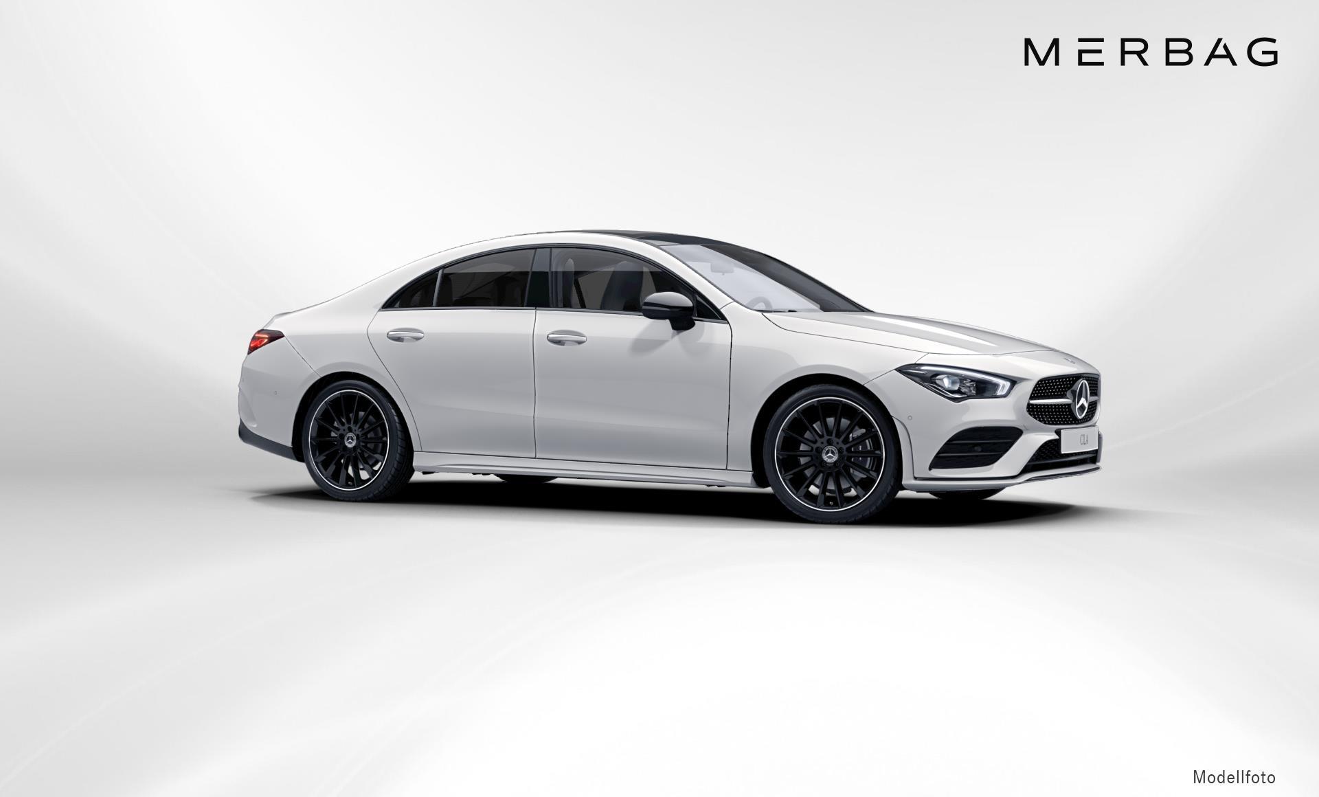 Mercedes-Benz - CLA 200 d AMG Line / Panoramadach