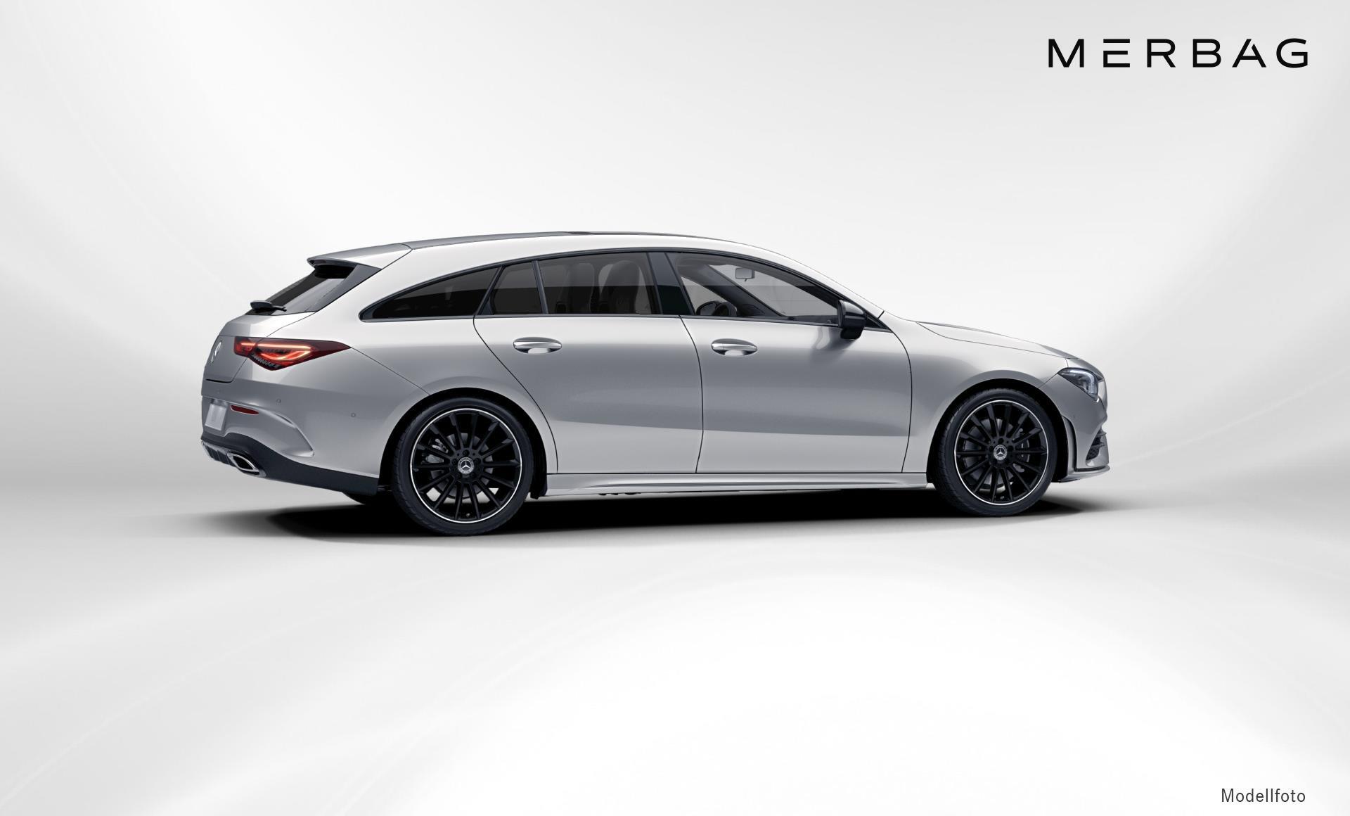 Mercedes-Benz - CLA 200d Shooting Brake AMG Line Panoramadach