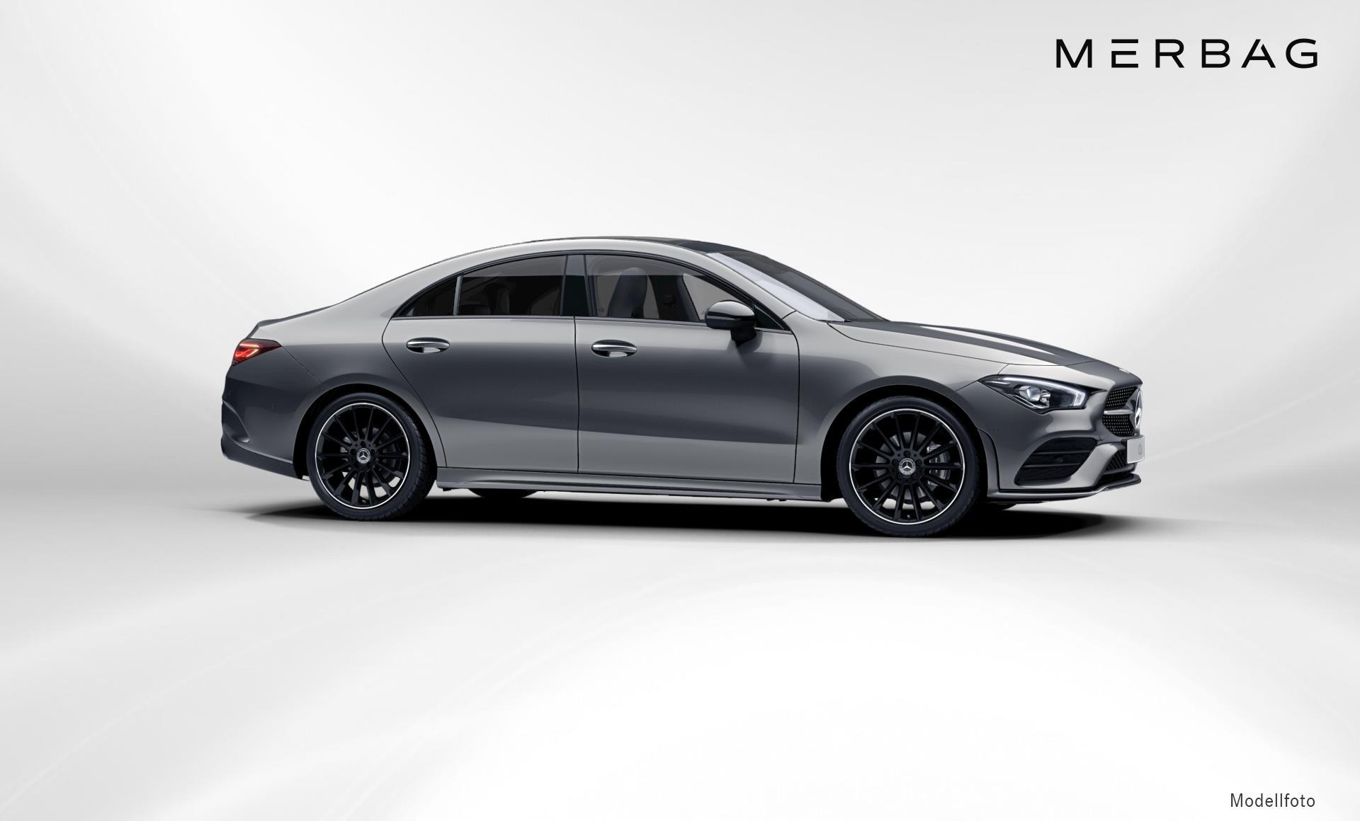 Mercedes-Benz - CLA 180 d AMG Line / Panoramadach