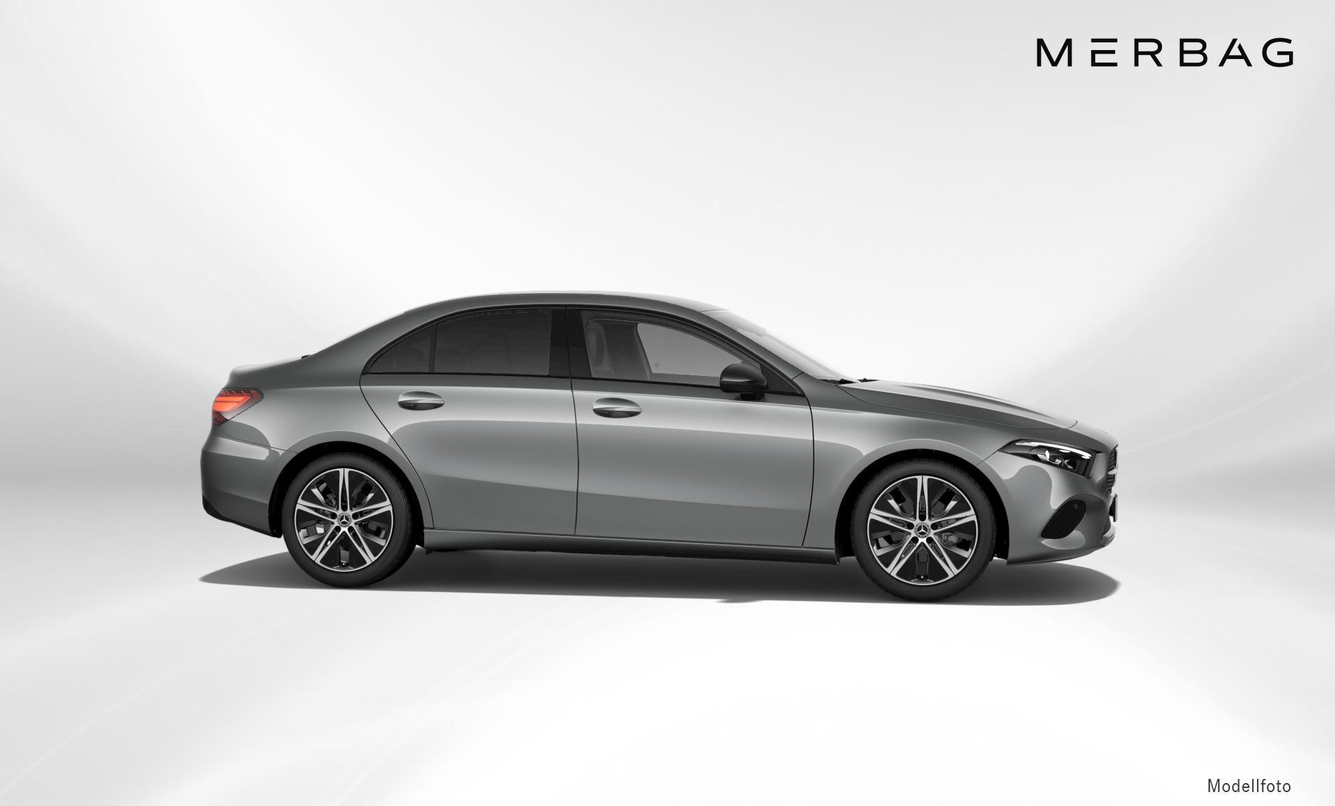 Mercedes-Benz - A 180 Limousine Progressive Line Facelift