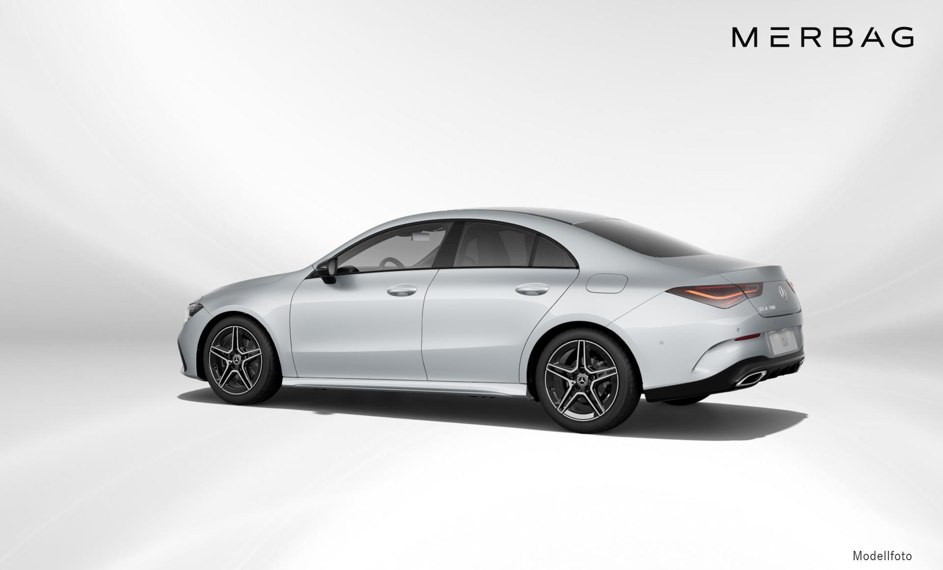 Mercedes-Benz - CLA 180 Coupé AMG Line Advanced Plus Paket