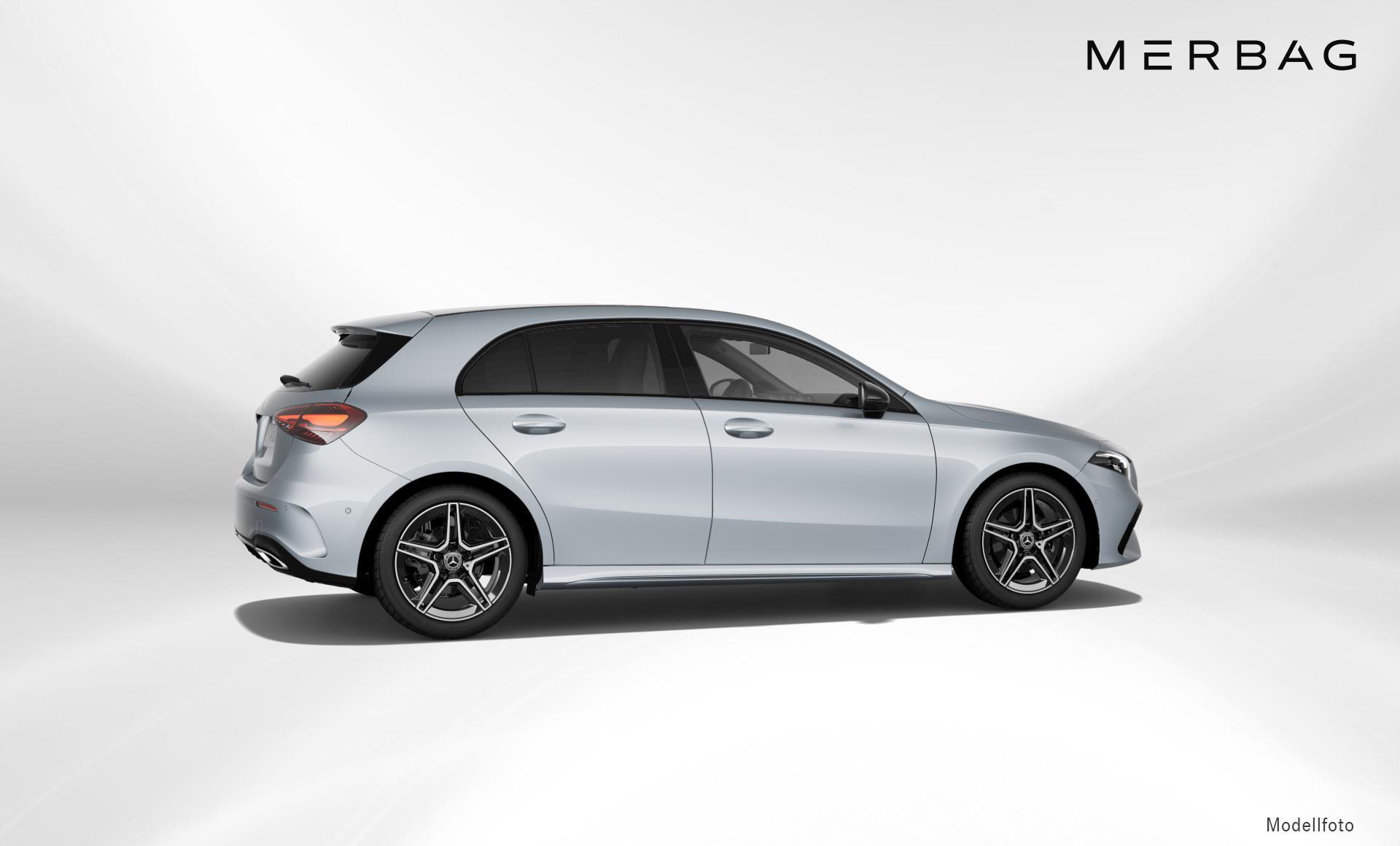 Mercedes-Benz - A 180 d AMG Line