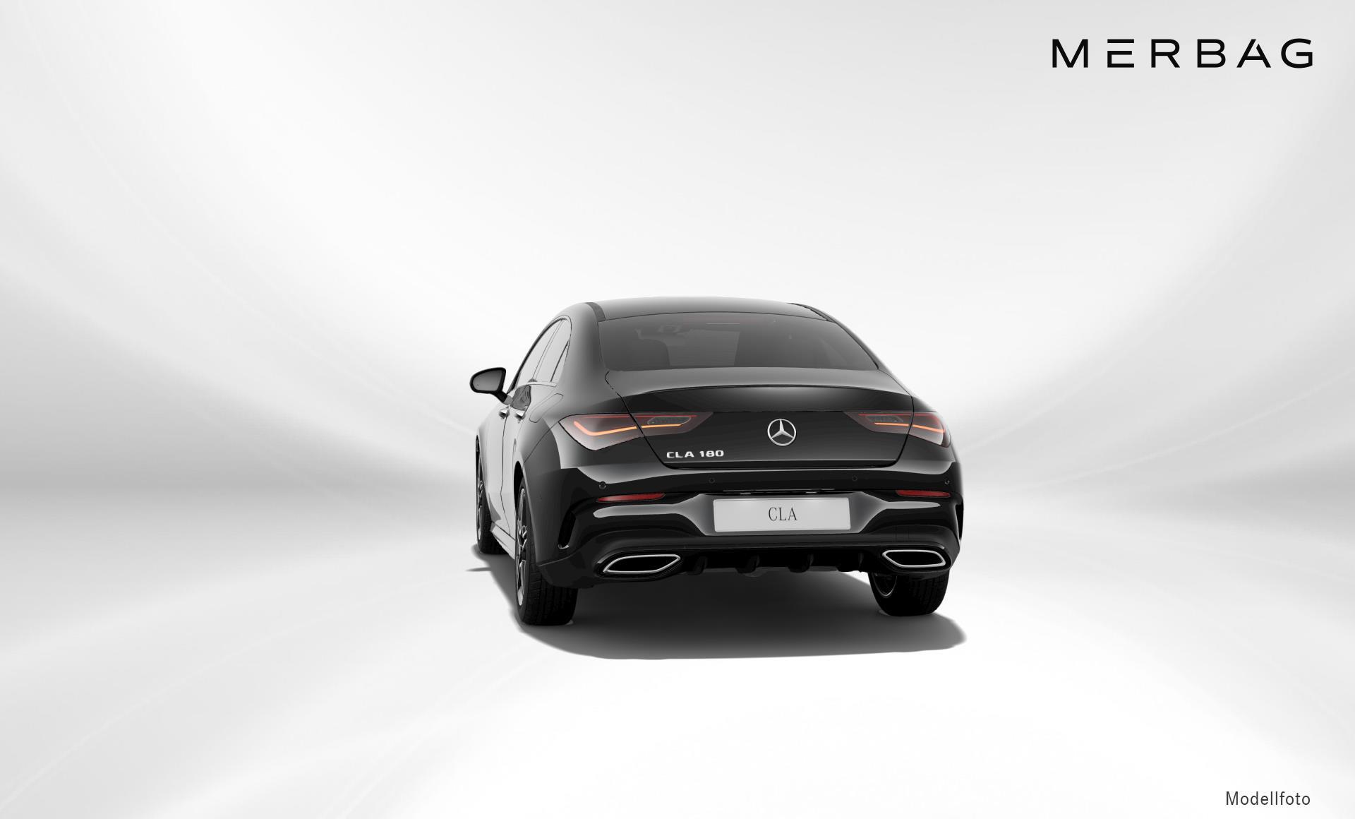 Mercedes-Benz - CLA 180 Coupé AMG Line