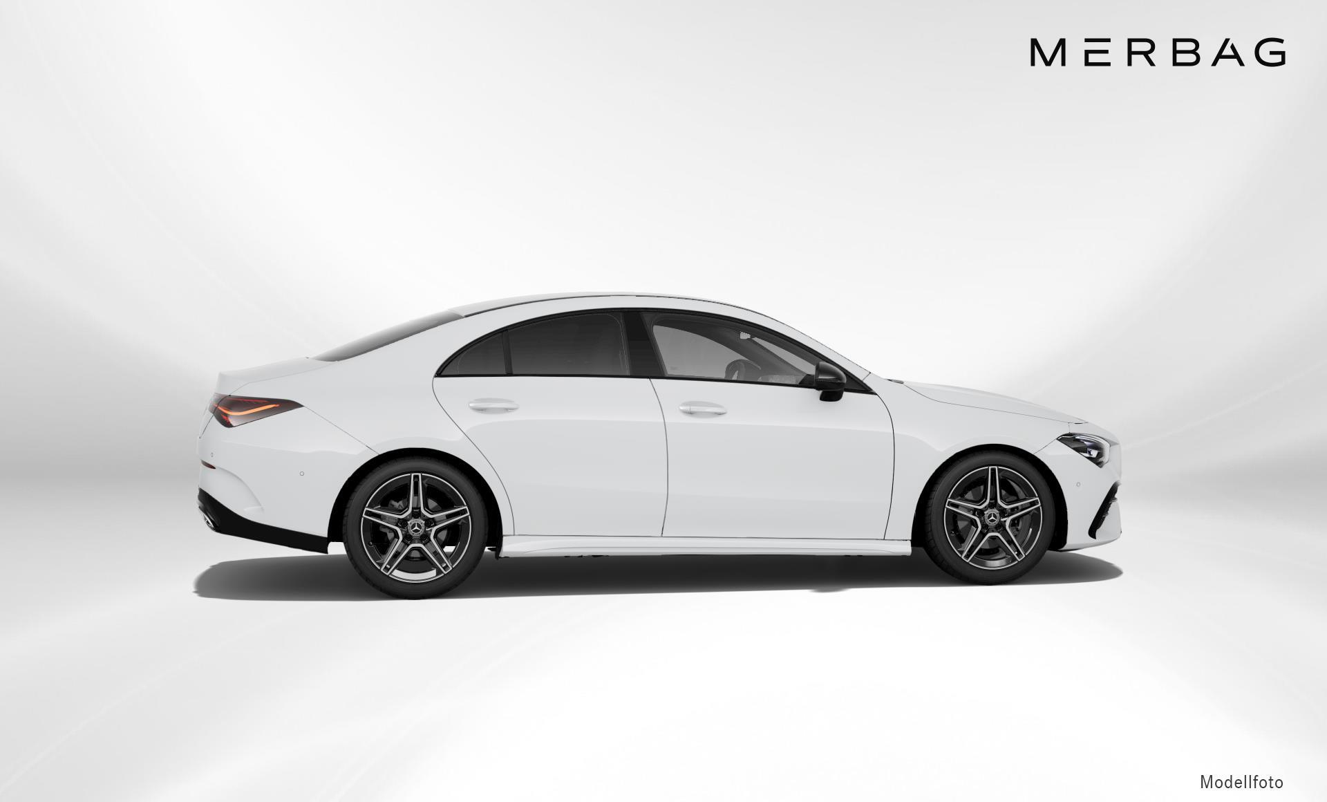 Mercedes-Benz - CLA 180 Coupé AMG Line