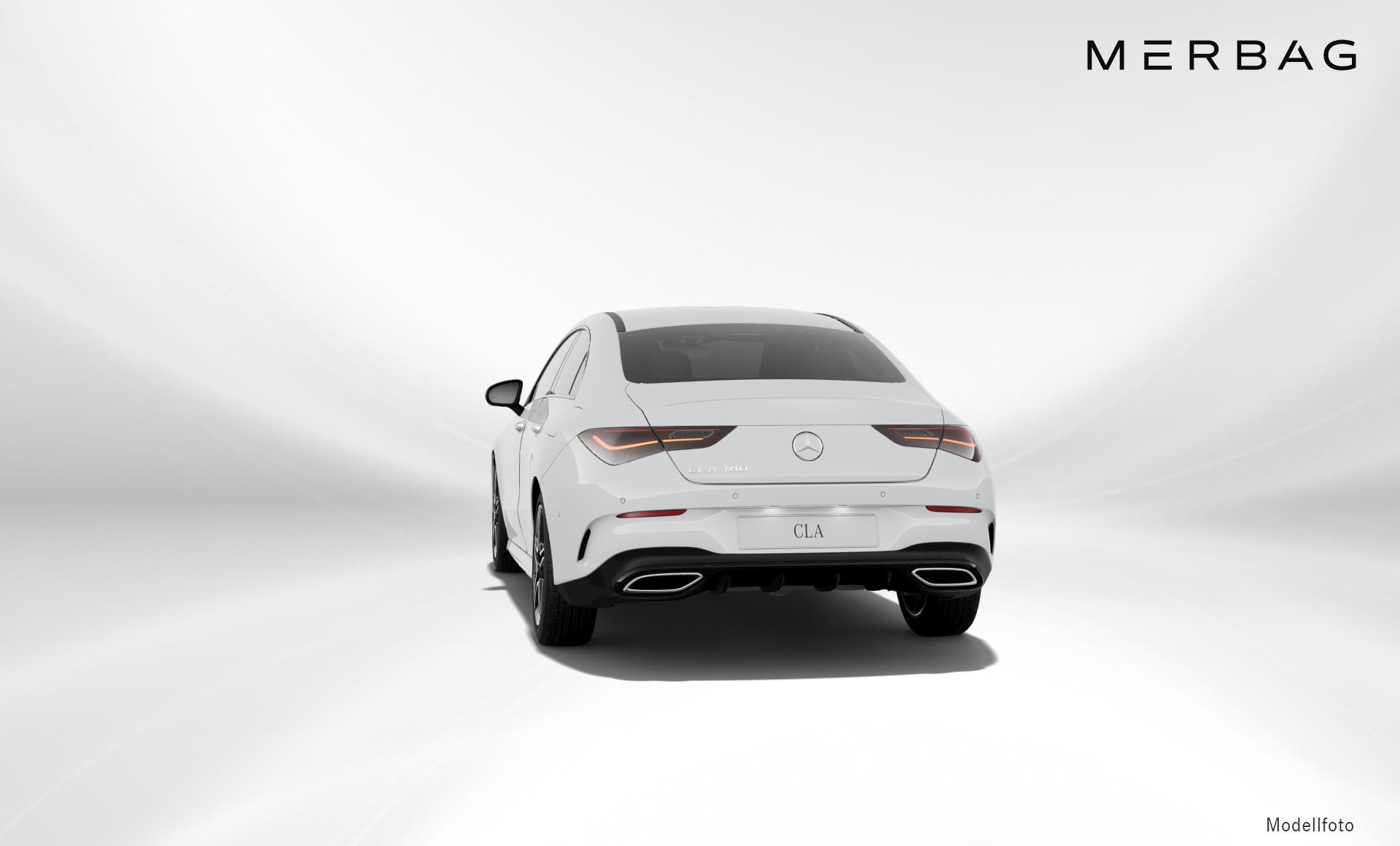 Mercedes-Benz - CLA 180 Coupé AMG Line
