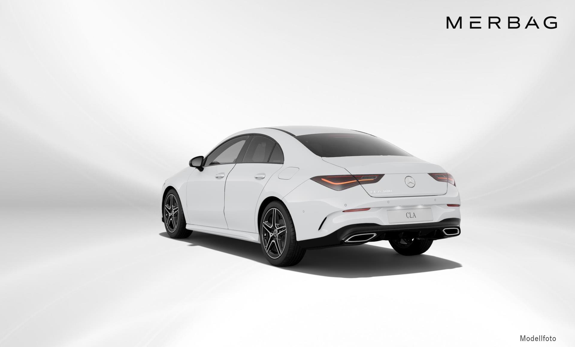Mercedes-Benz - CLA 180 Coupé AMG Line