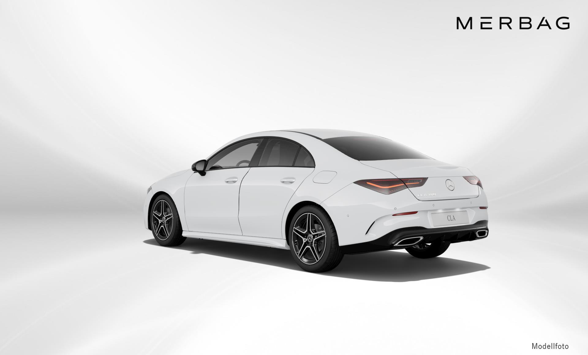 Mercedes-Benz - CLA 180 Coupé AMG Line