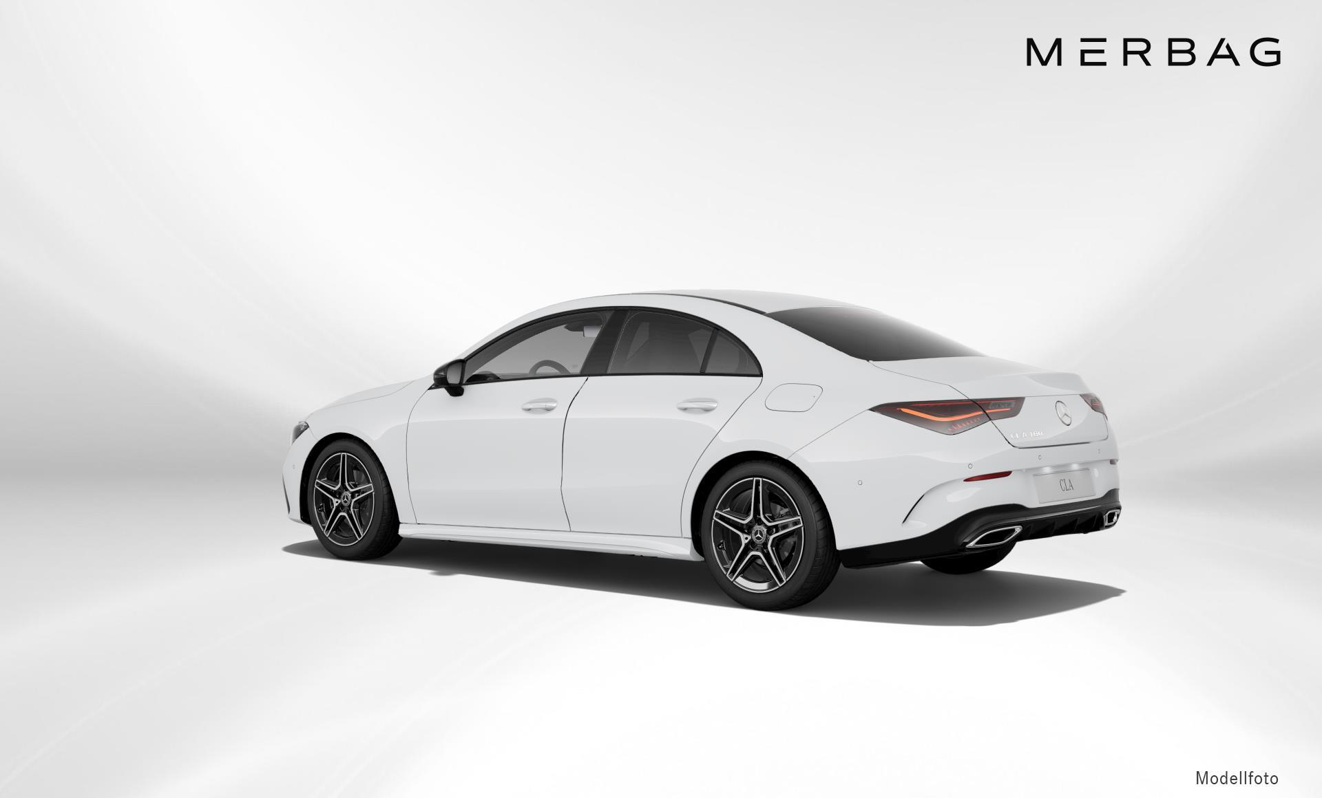 Mercedes-Benz - CLA 180 Coupé AMG Line