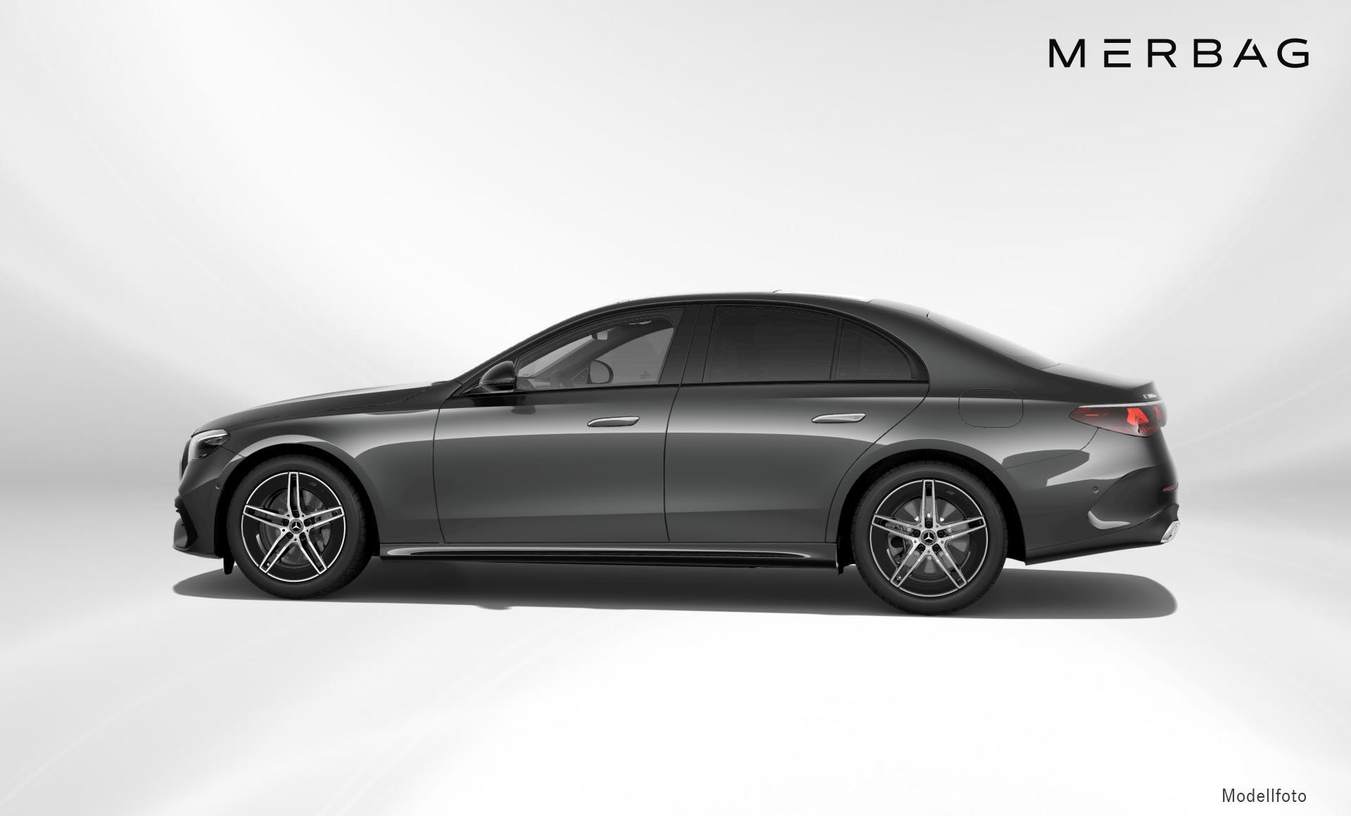 Mercedes-Benz - E 300 de 4MATIC Limousine mit EQ Hybrid Technologi