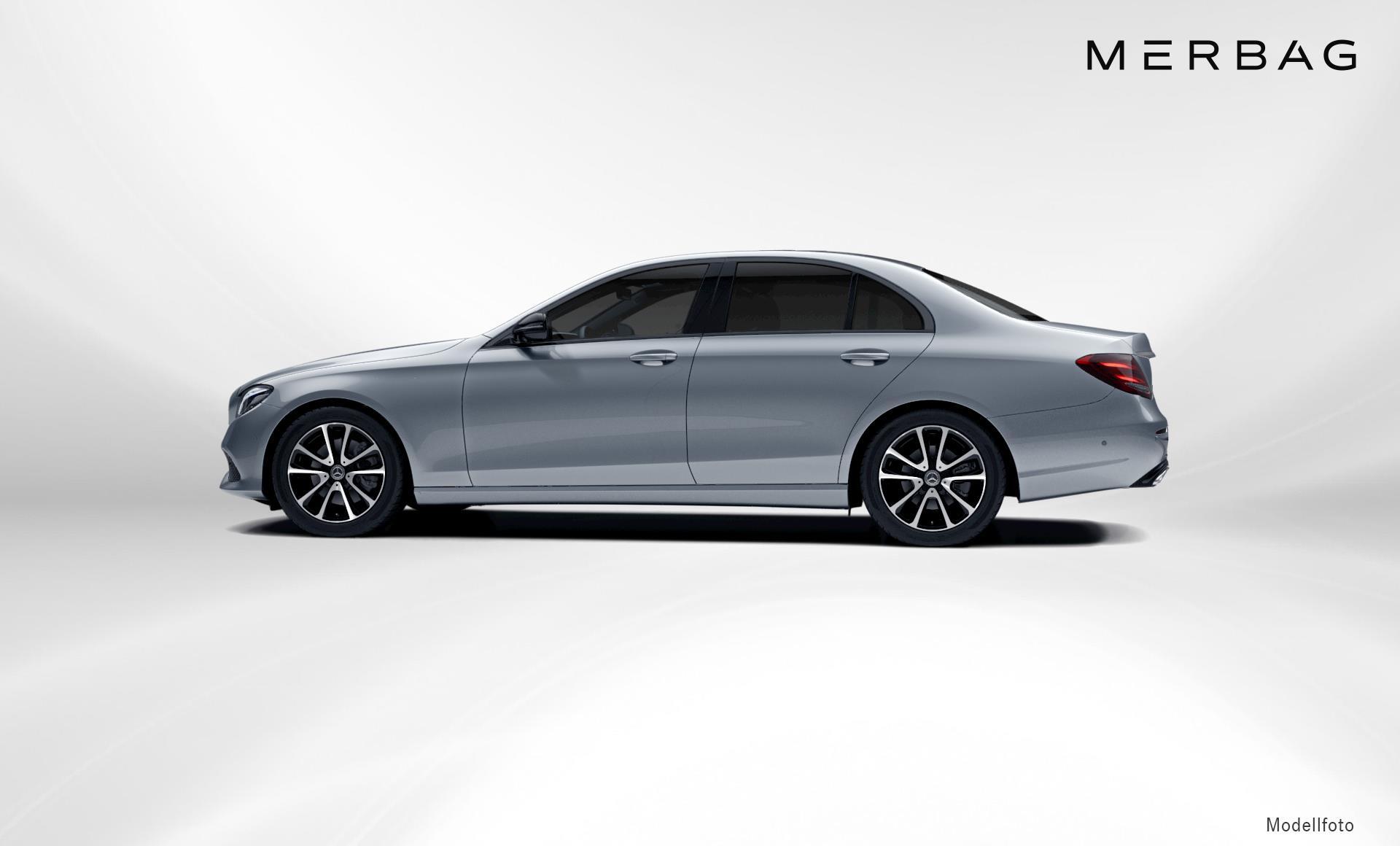 Mercedes-Benz - E 220 d 4MATIC Limousine Austria Edition