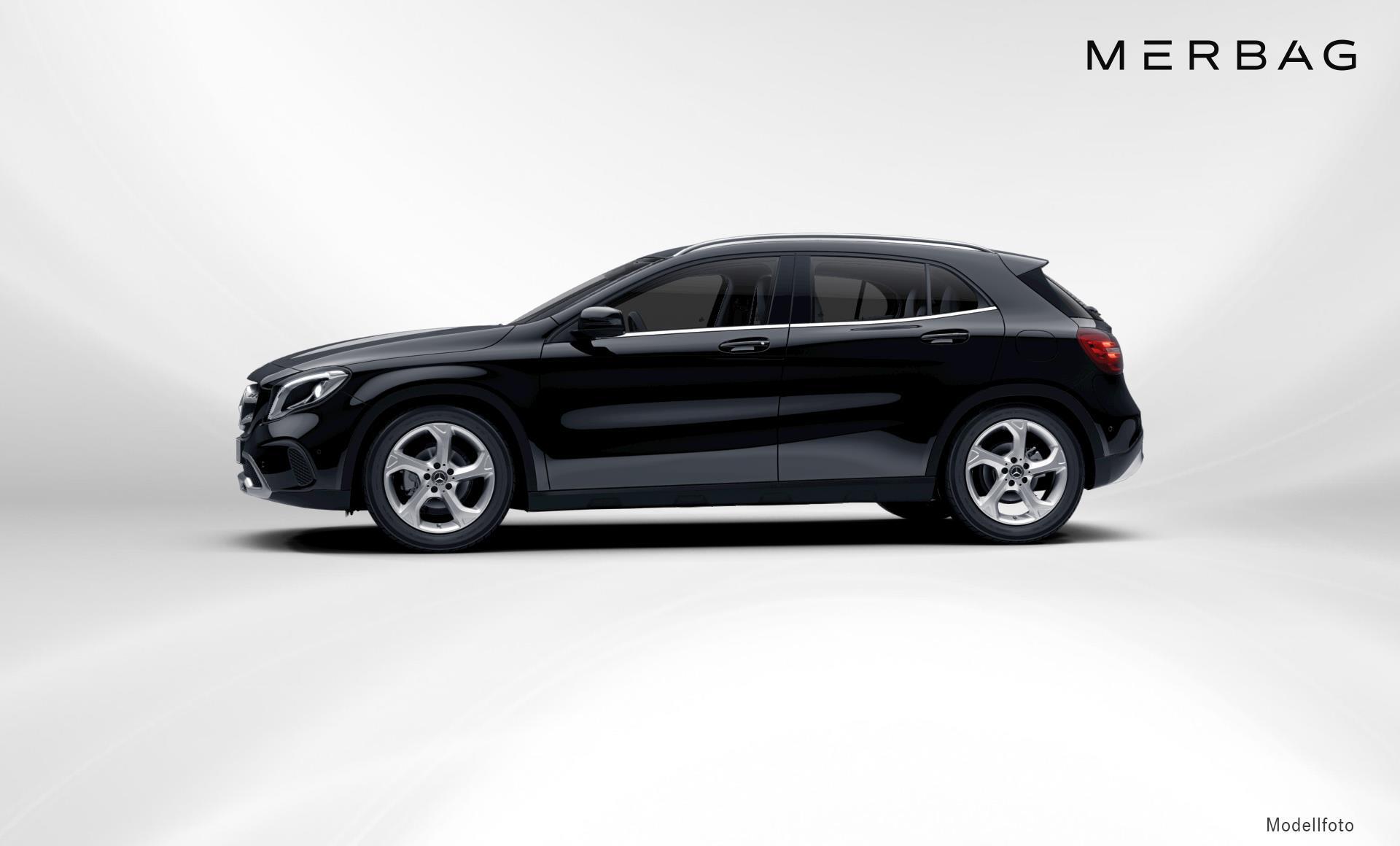 Mercedes-Benz - GLA 180