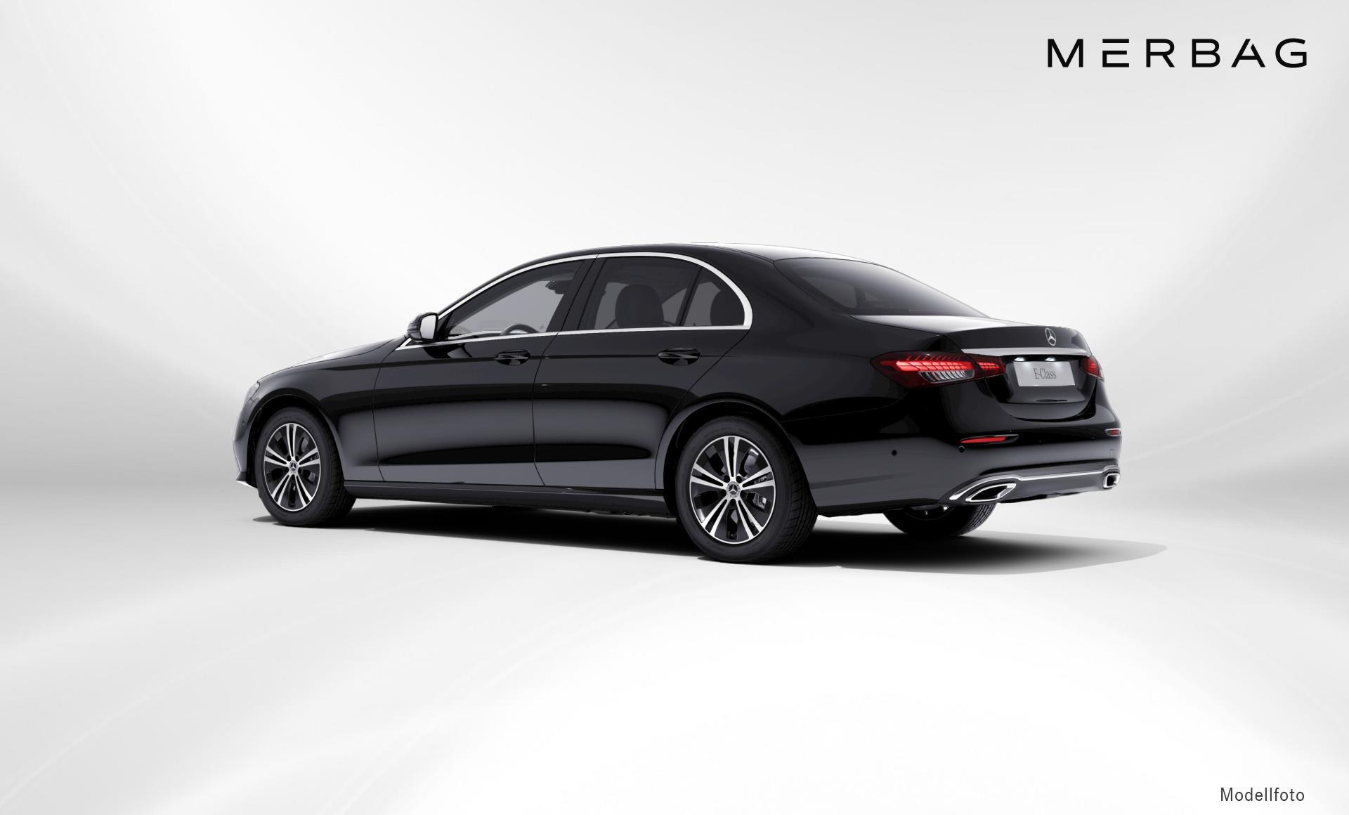 Mercedes-Benz - E 220 d 4MATIC Limousine Austria Edition