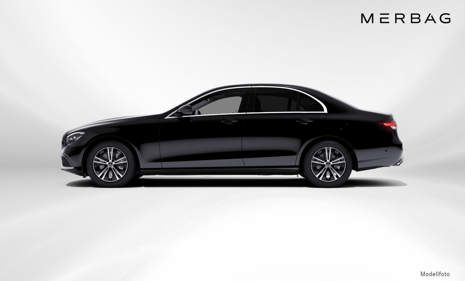 Mercedes-Benz - E 220 d 4MATIC Limousine Austria Edition