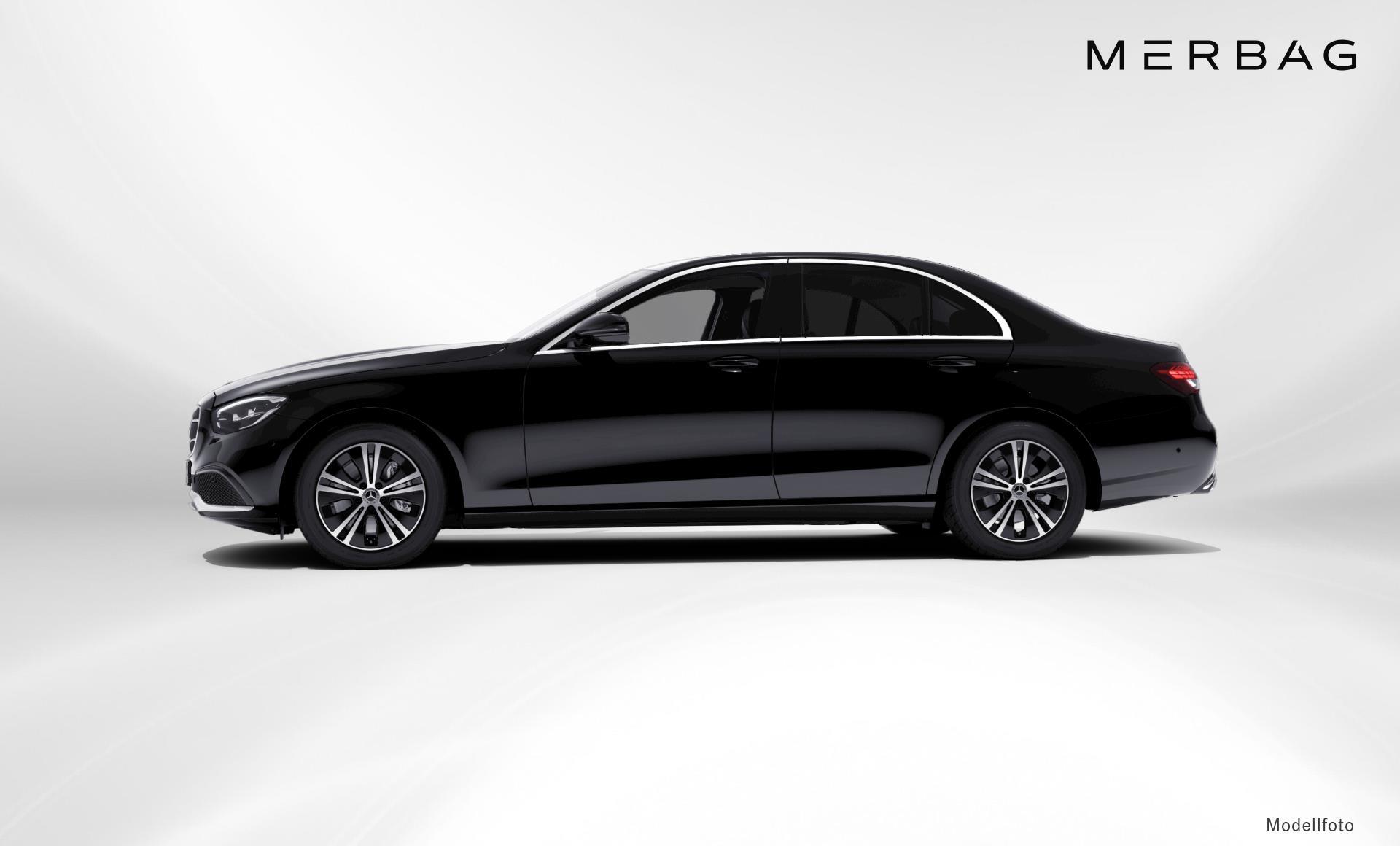 Mercedes-Benz - E 220 d 4MATIC Limousine Austria Edition