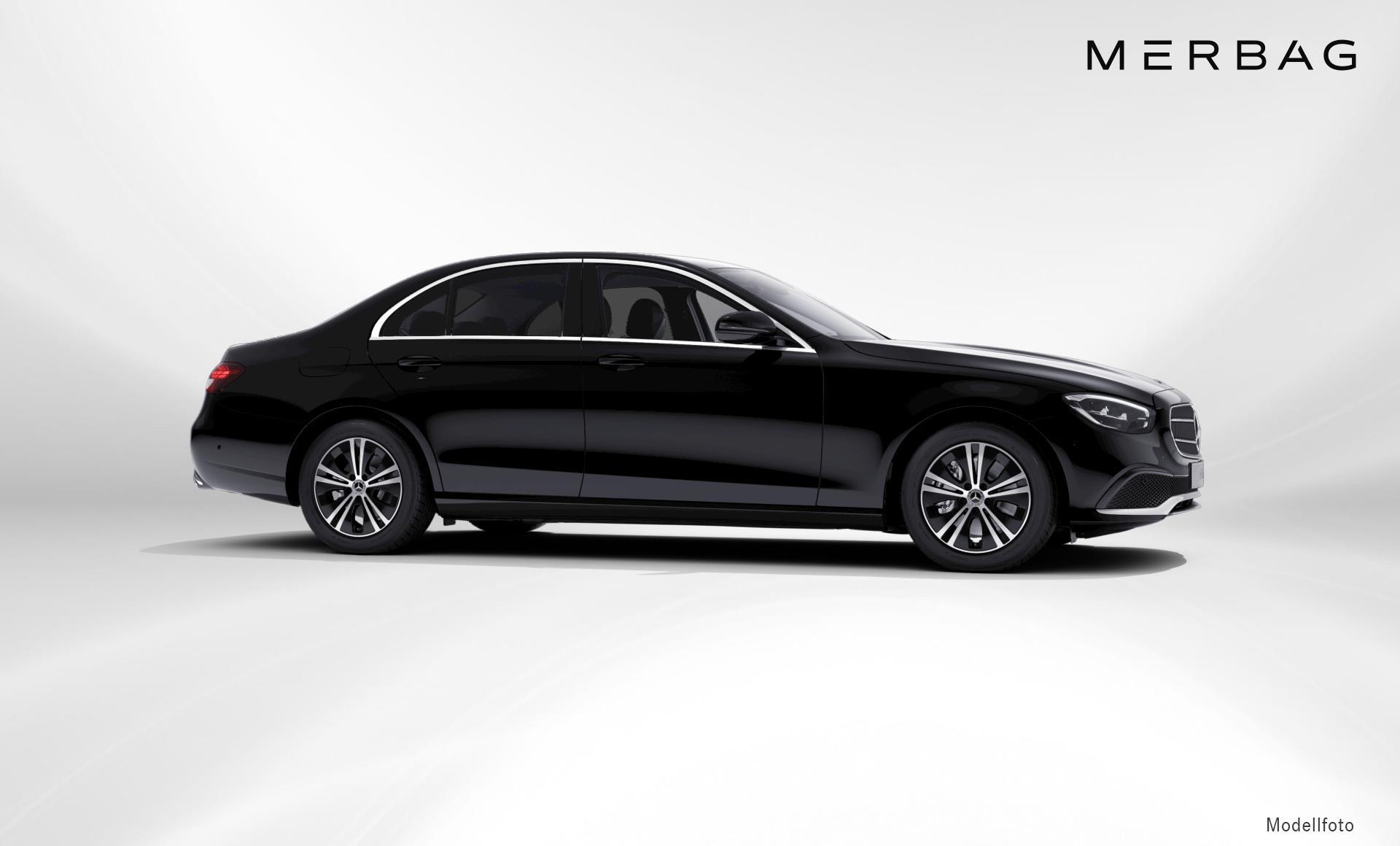 Mercedes-Benz - E 220 d 4MATIC Limousine Austria Edition