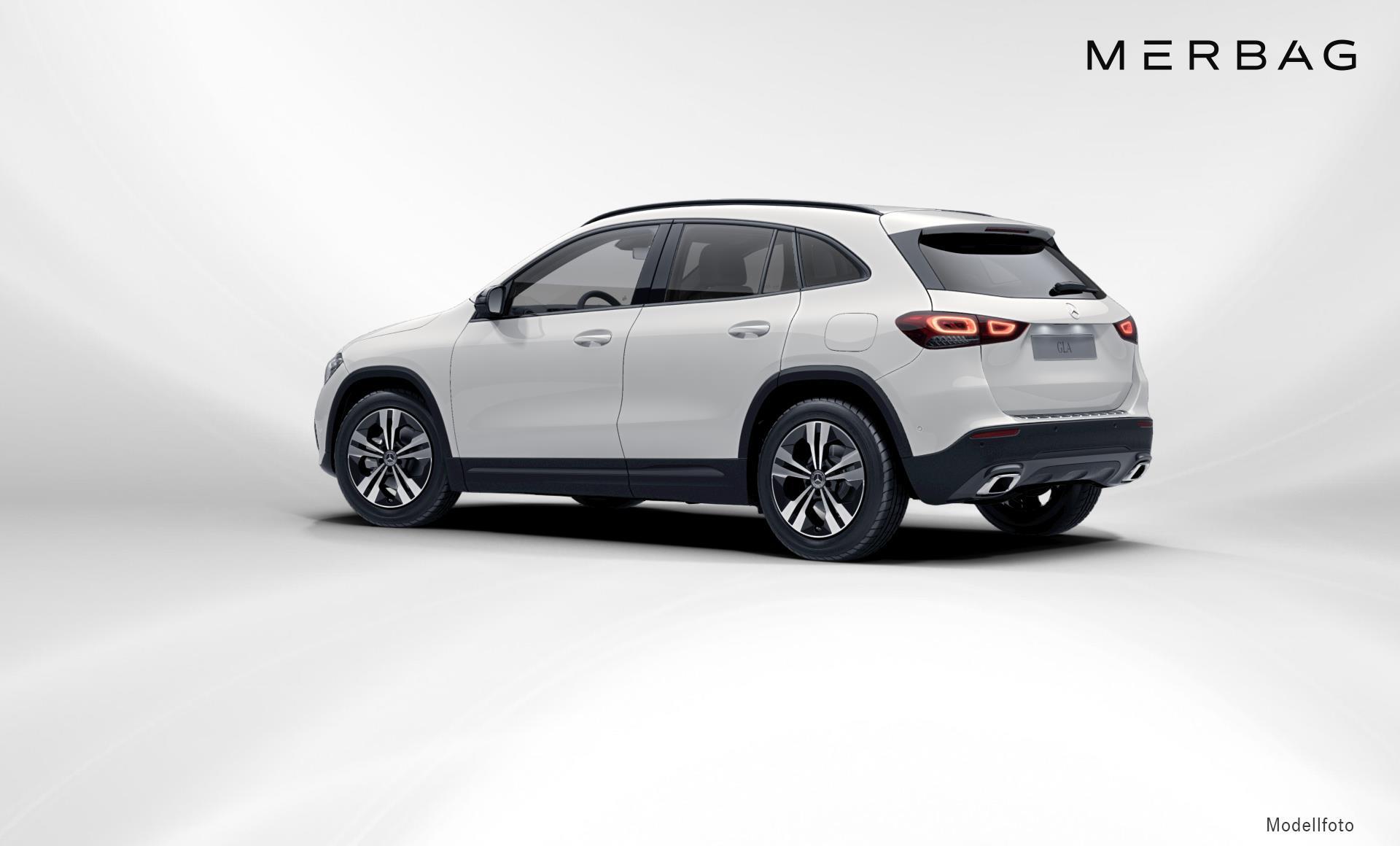 Mercedes-Benz - GLA 180 d