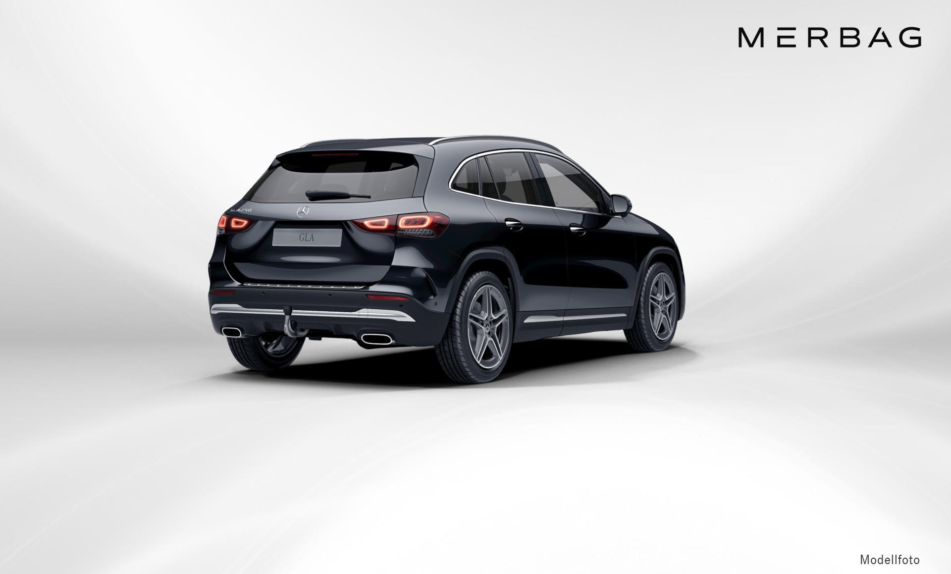 Mercedes-Benz - GLA 250
