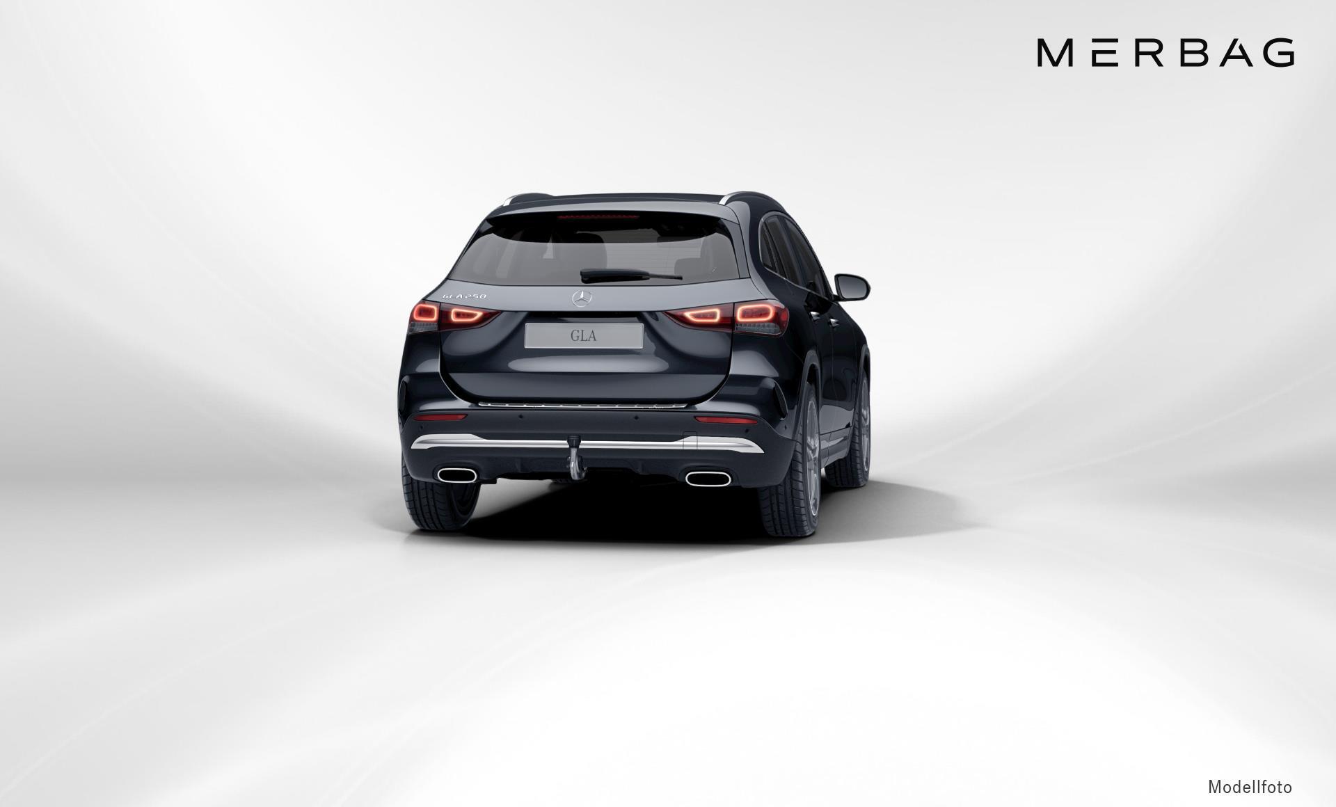 Mercedes-Benz - GLA 250