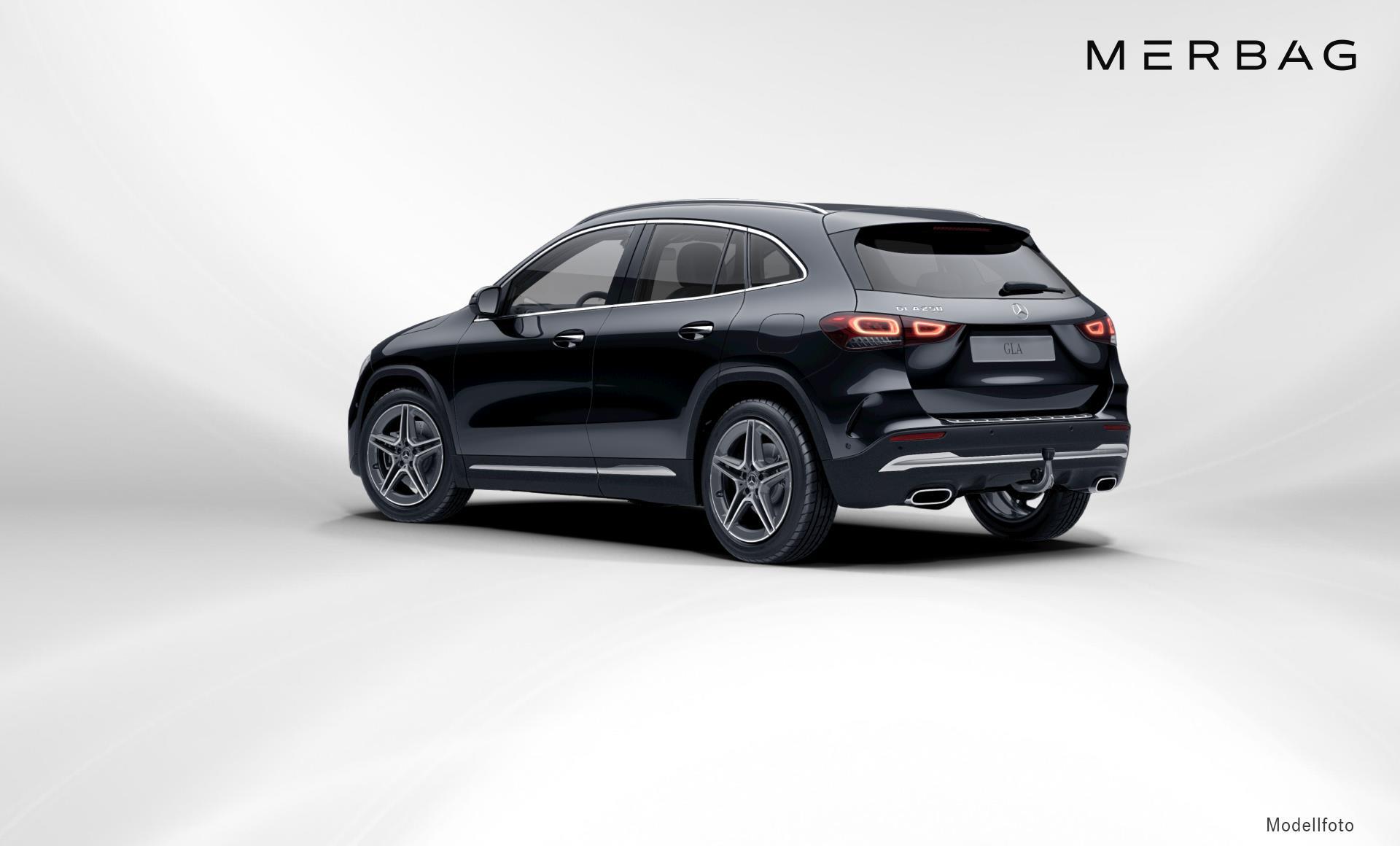 Mercedes-Benz - GLA 250