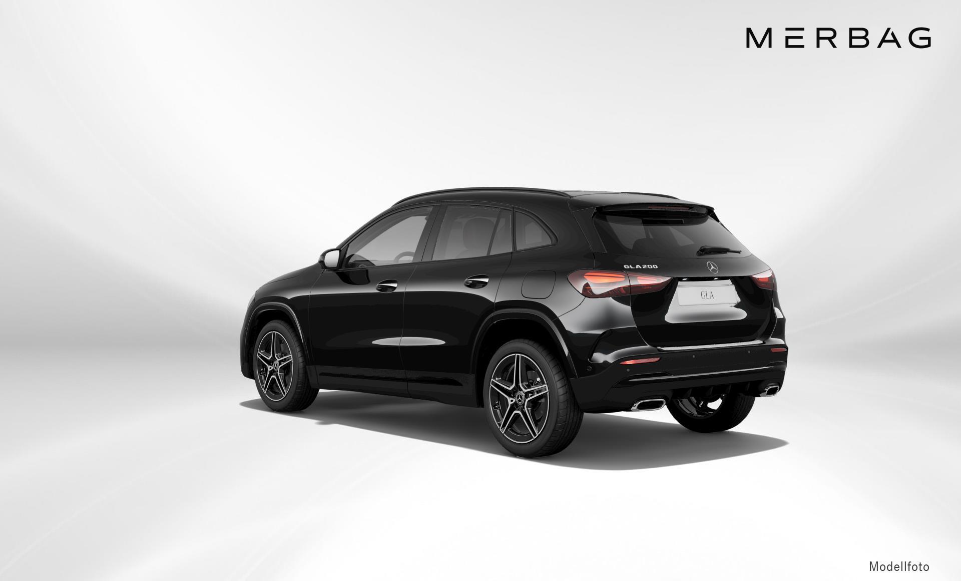 Mercedes-Benz - GLA 200