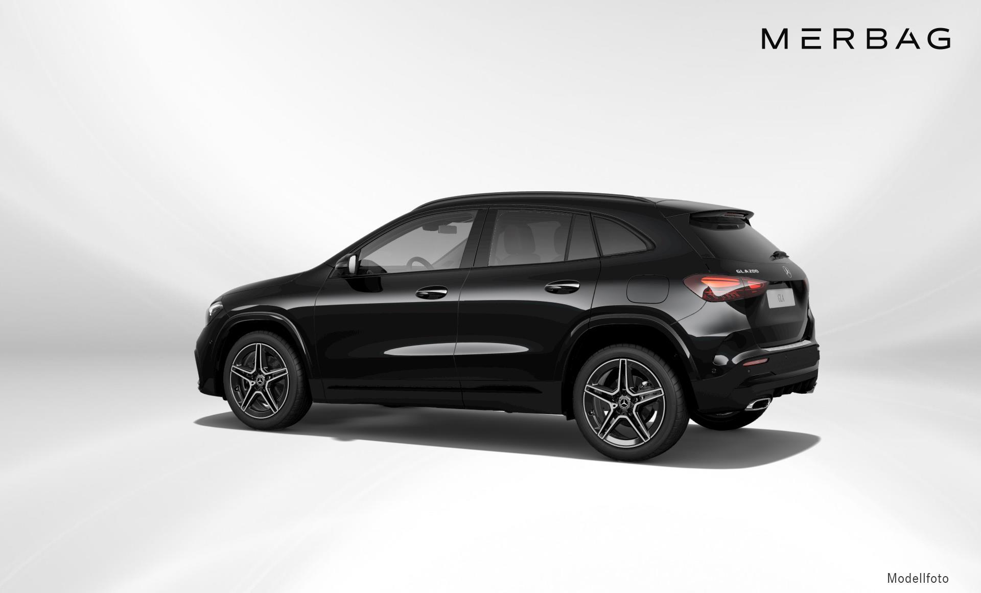 Mercedes-Benz - GLA 200