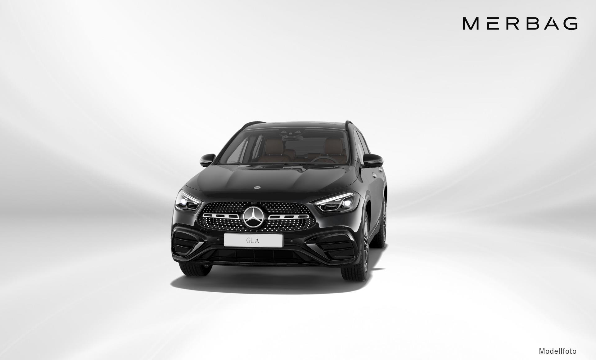 Mercedes-Benz - GLA 200