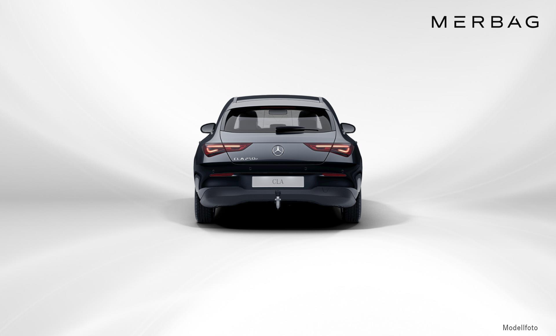 Mercedes-Benz - CLA 250 e Shooting Brake