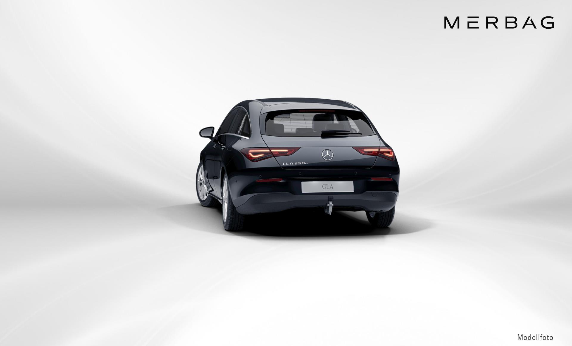 Mercedes-Benz - CLA 250 e Shooting Brake