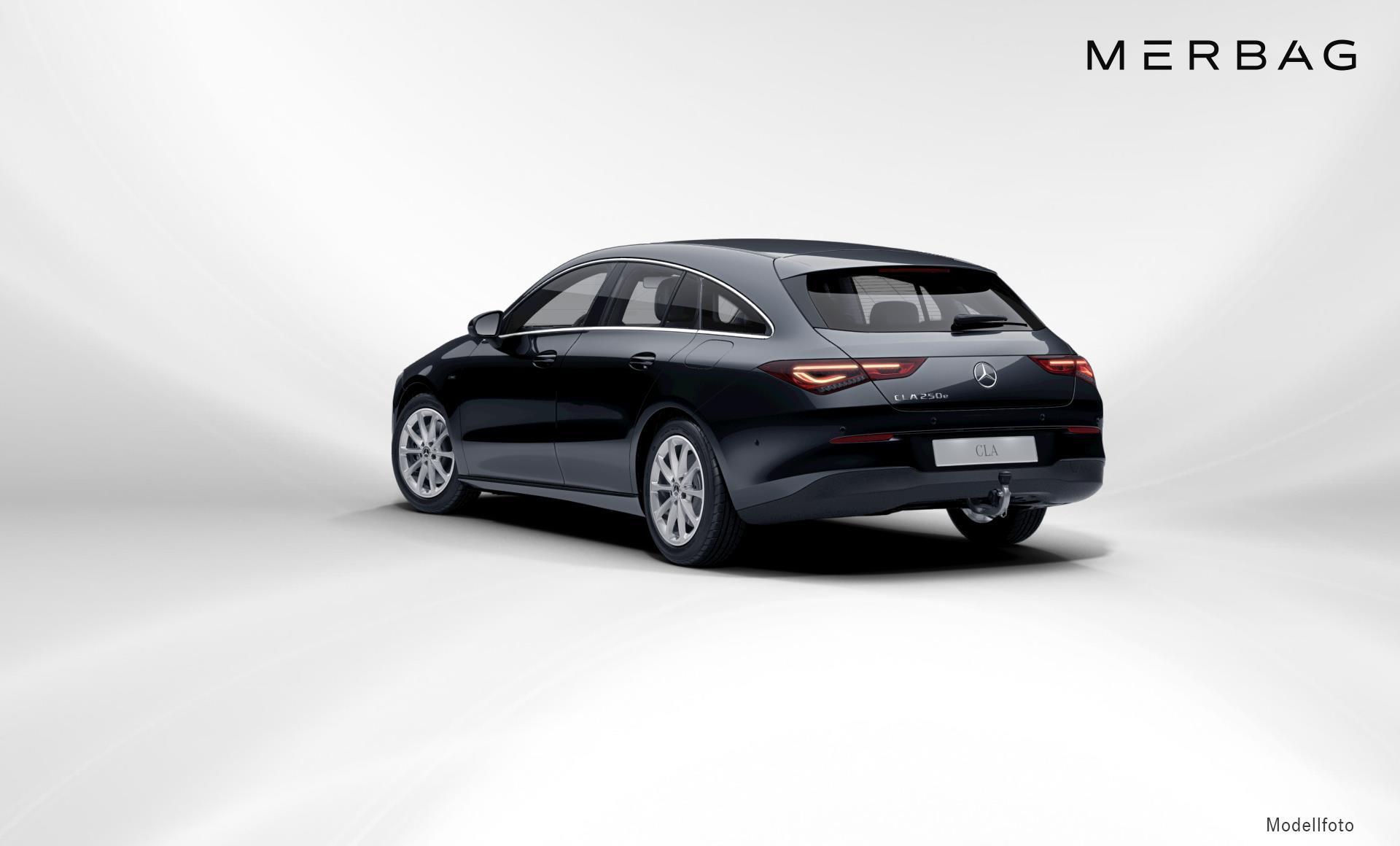 Mercedes-Benz - CLA 250 e Shooting Brake