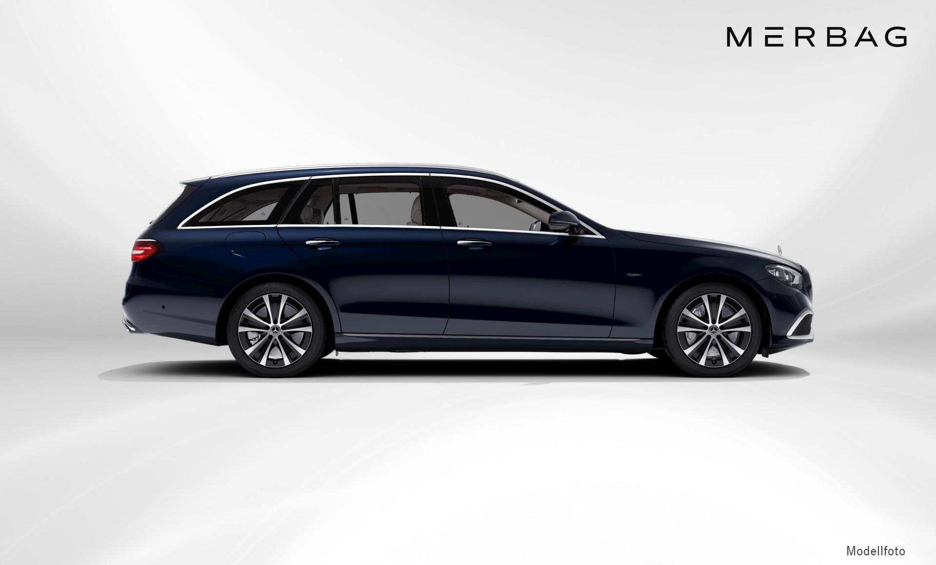 Mercedes-Benz - E 300 de T-Modell Austria Edition