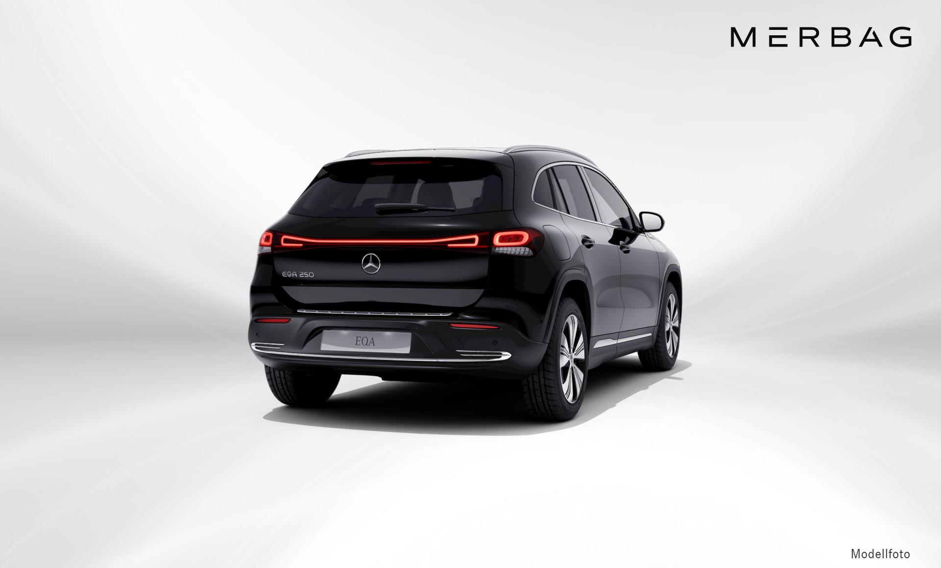 Mercedes-Benz - EQA 250