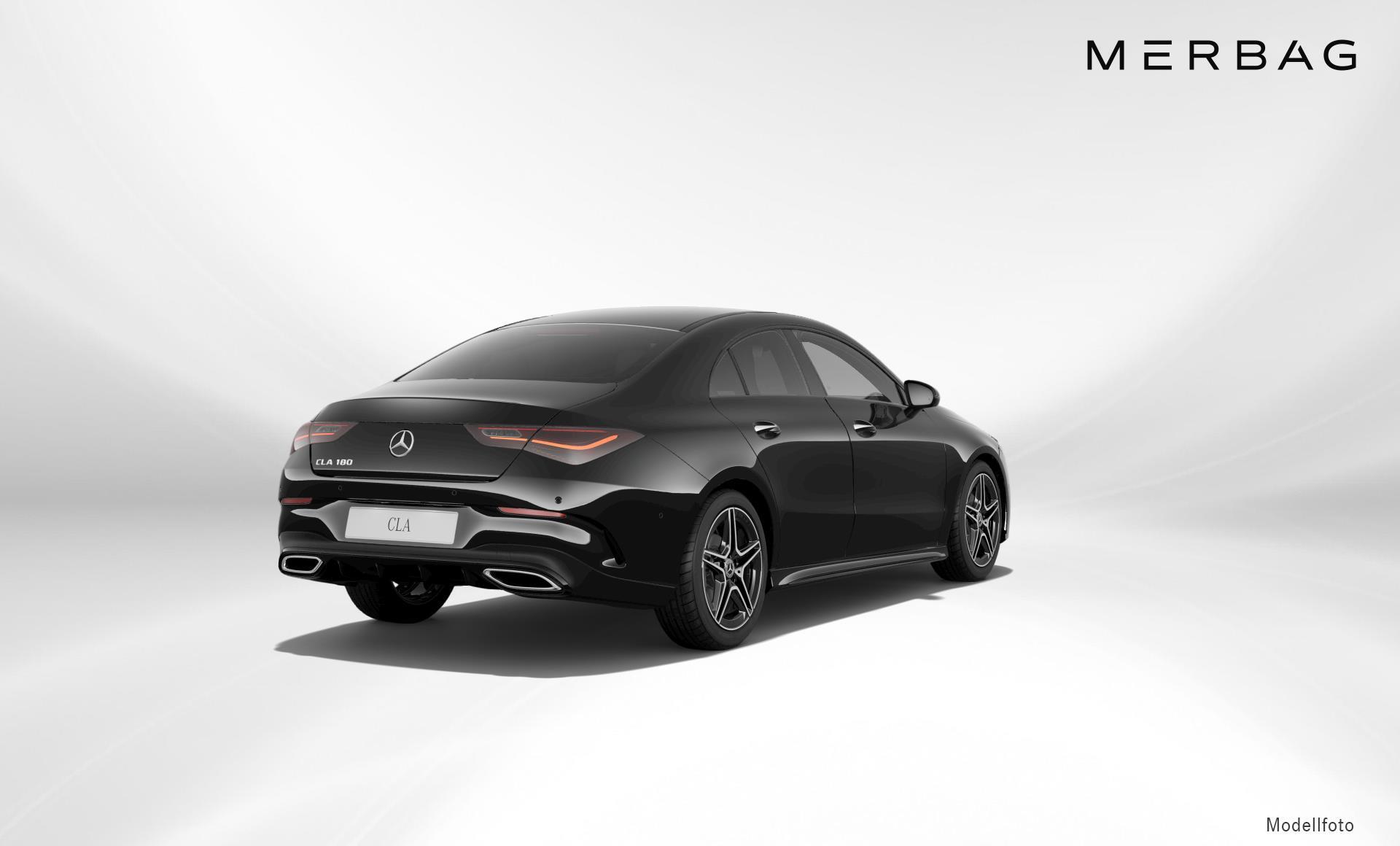 Mercedes-Benz - CLA 180 Coupé AMG Line