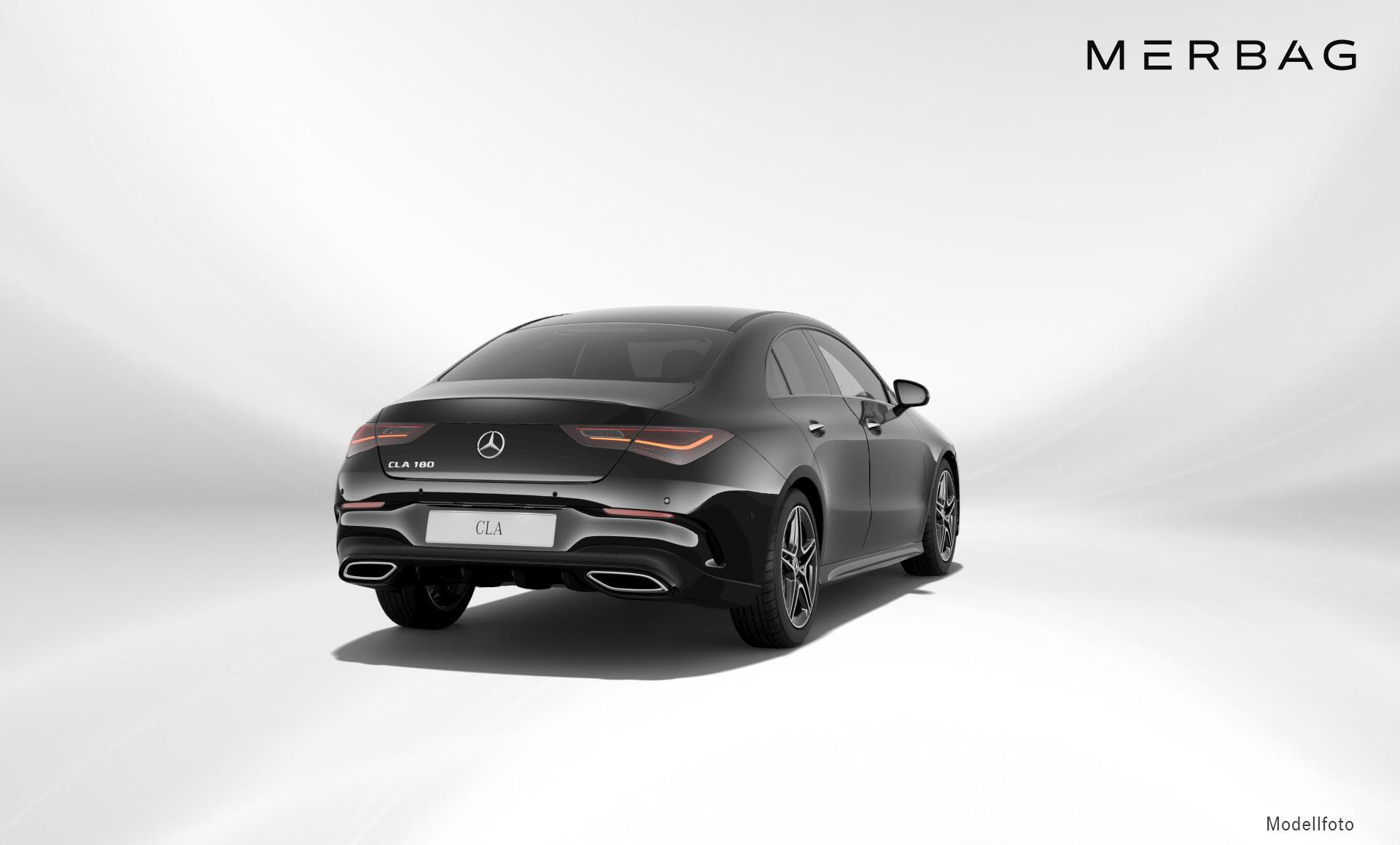 Mercedes-Benz - CLA 180 Coupé AMG Line