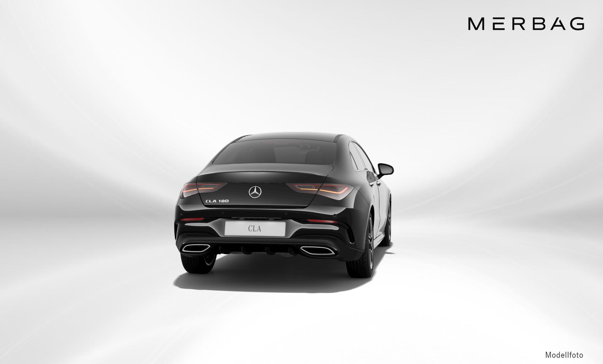 Mercedes-Benz - CLA 180 Coupé AMG Line