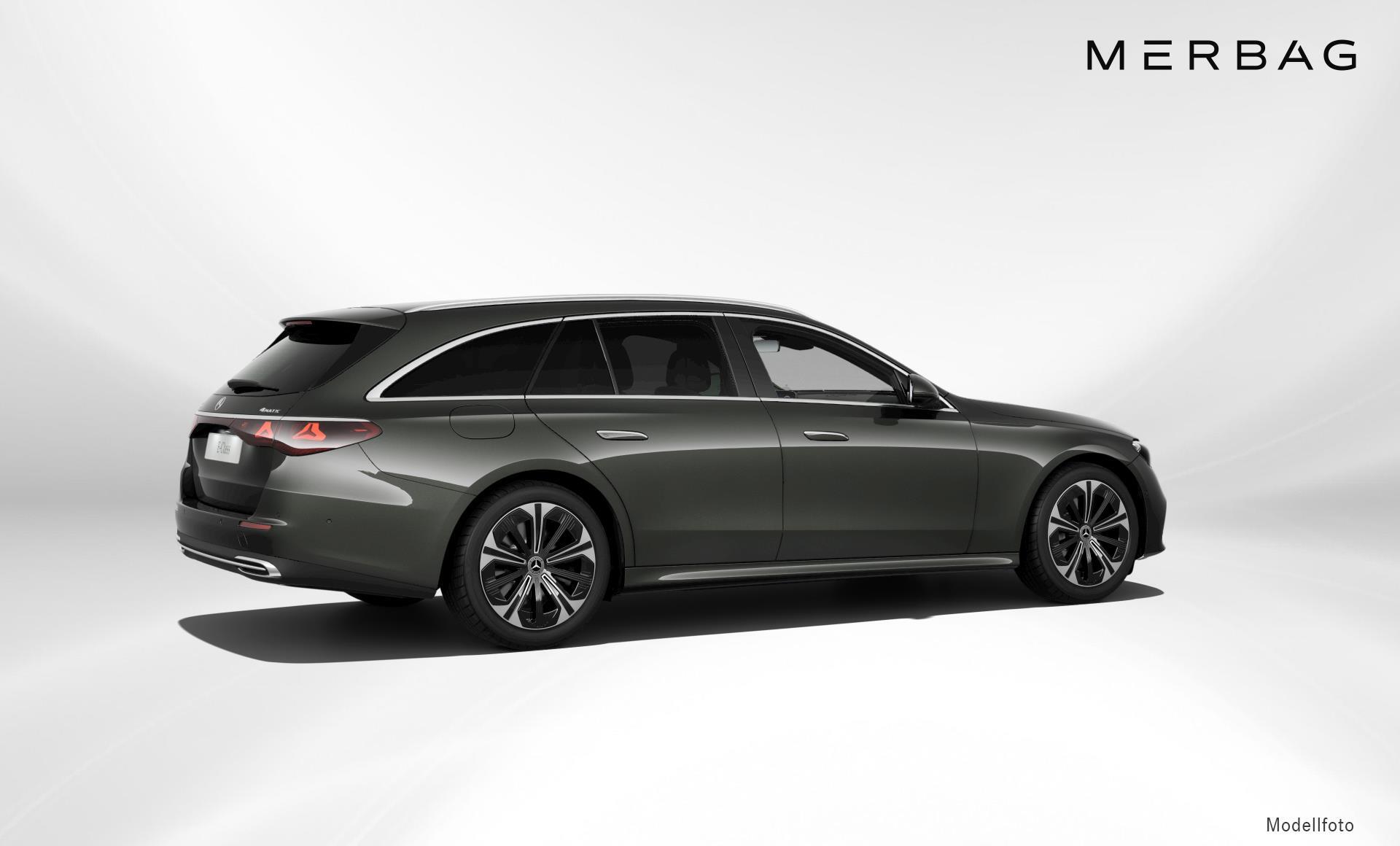 Mercedes-Benz - E 300 de 4MATIC T-Modell mit EQ Hybrid Technologie