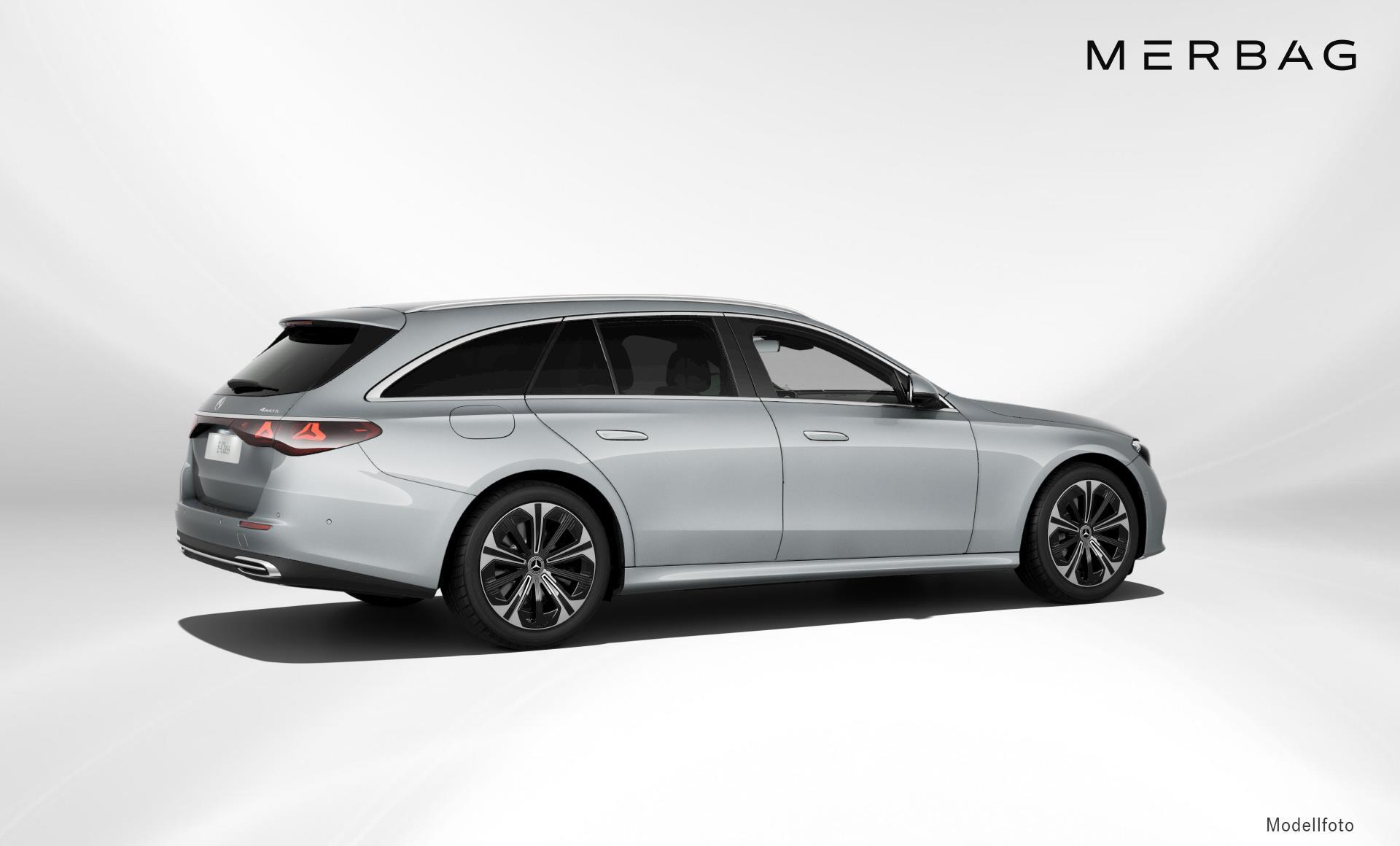Mercedes-Benz - E 300 de 4MATIC T-Modell mit EQ Hybrid Technologie