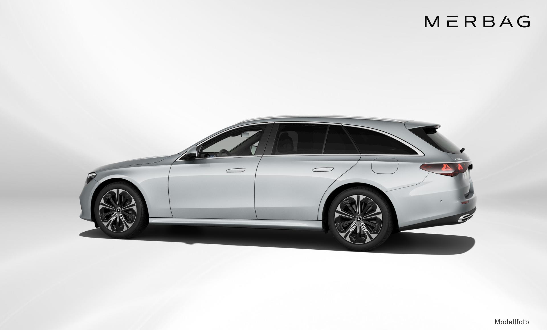 Mercedes-Benz - E 300 de 4MATIC T-Modell mit EQ Hybrid Technologie