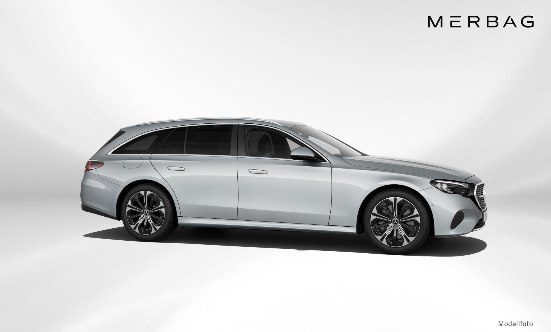 Mercedes-Benz - E 300 de 4MATIC T-Modell mit EQ Hybrid Technologie