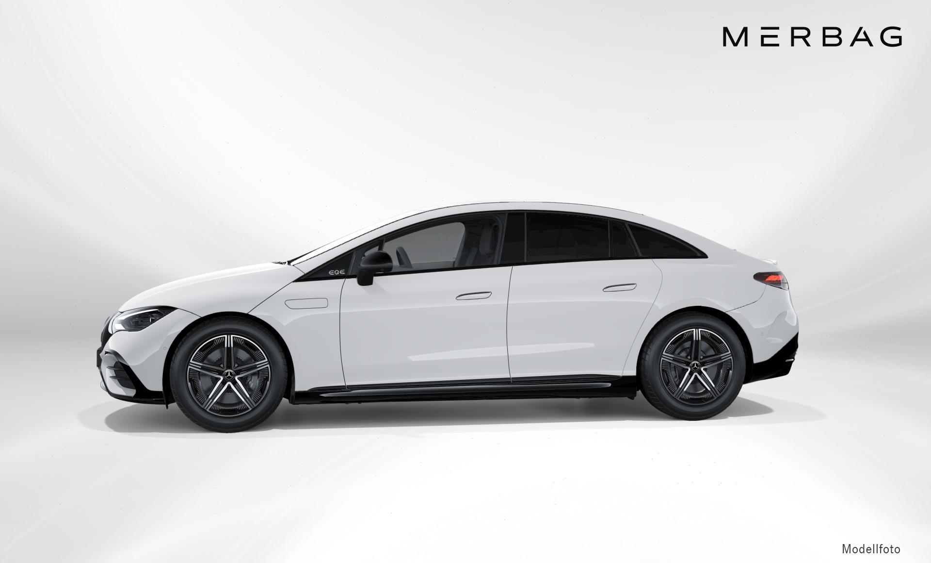 Mercedes-Benz - EQE 350